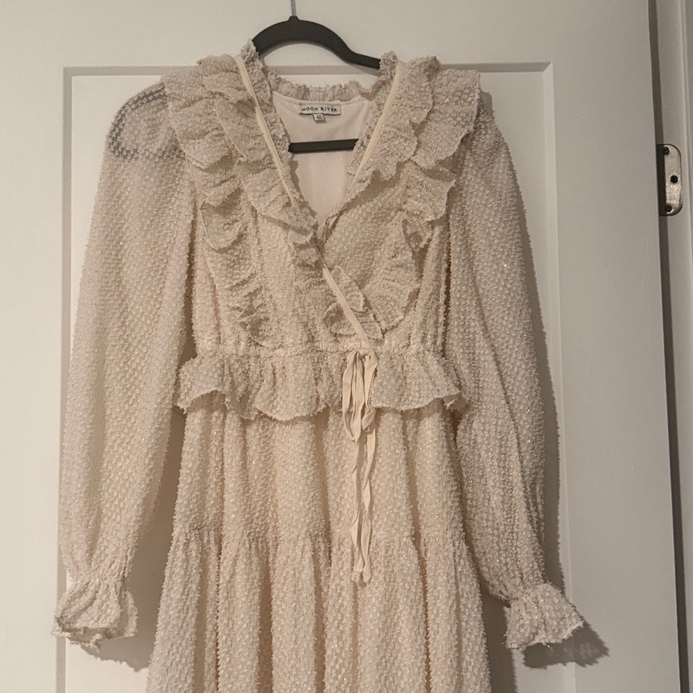 Moon River Cream Long Sleeve Ruffle Dress - Picture 5 of 7